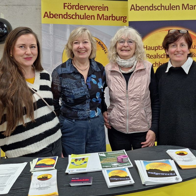 Mitglieder des Fördervereins am Stand während des Engagement-Festivals